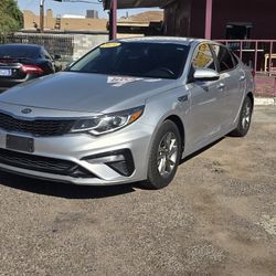 2019 Kia Optima 
