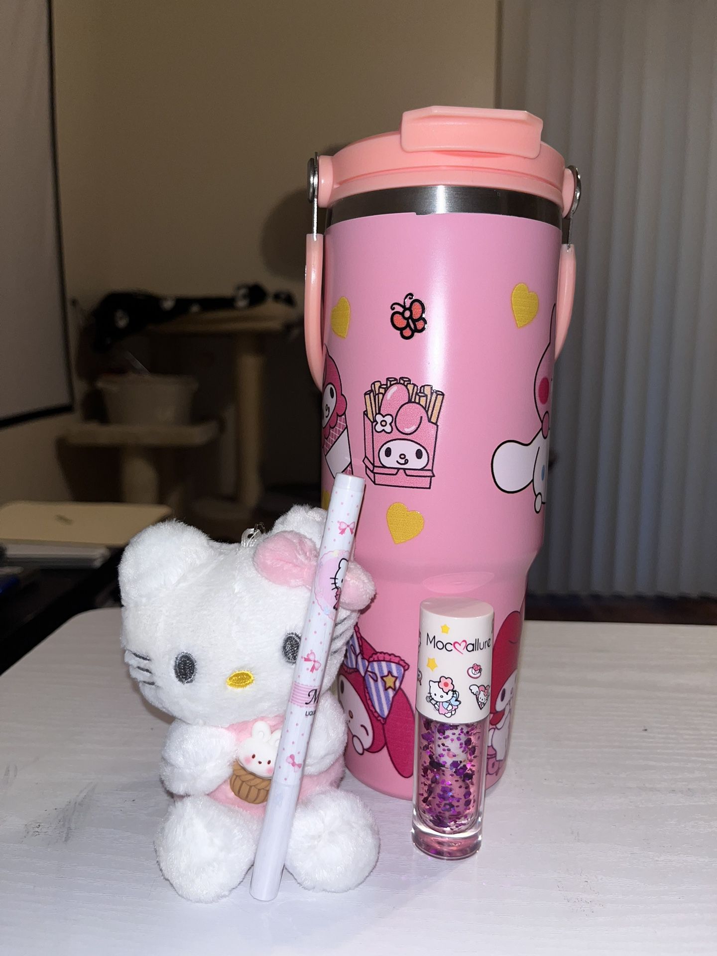 My Melody & Hello Kitty Bundle 