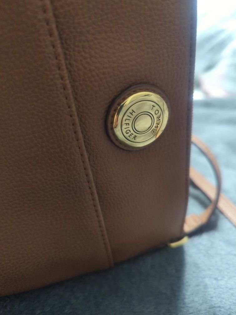 Tommy Hilfiger Side Bag