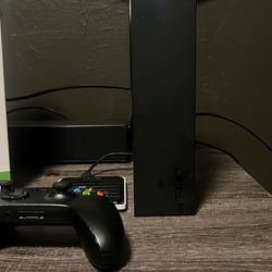 Xbox Series S Bundle 