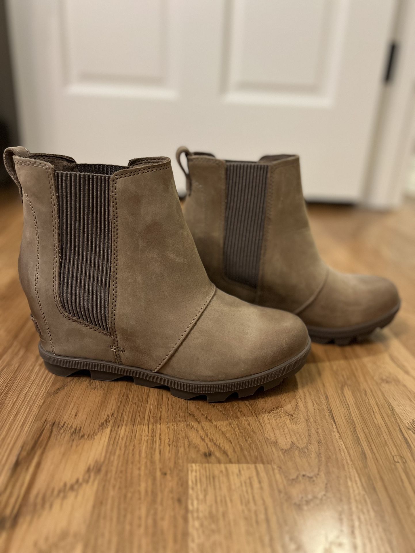 Sorel Women’s Boots sz 7.5