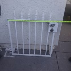 Small Metal   gate