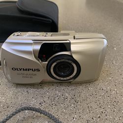  Olympus Stylus Epic Zoom 80 Point & Shoot Film Camera 38-80 mm Silver