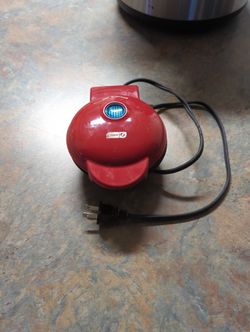 Dash Mini Waffle Maker