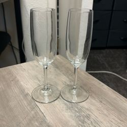 Assorted champagne Flutes 