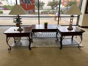 Coffee table set