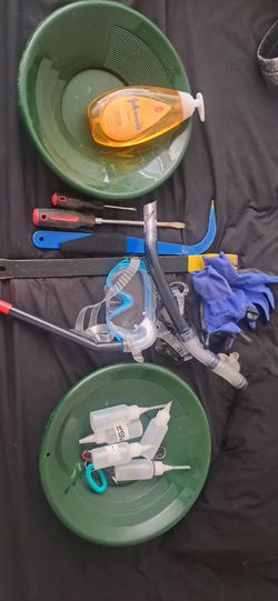 Random gold mining stuff