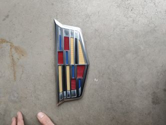 Cadillac Rear Lift Gate Button