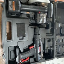 Craftsman Cordless Drill Driver And Trim Saw
