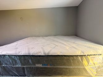 Set king sizes mattress and box spring