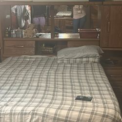 Queen Bed With Frame  and Headboard With Mirrors And Storage 