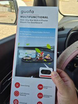 Guofa Multifunctional Dashboard Anti-Slip Mat with Phone Mount