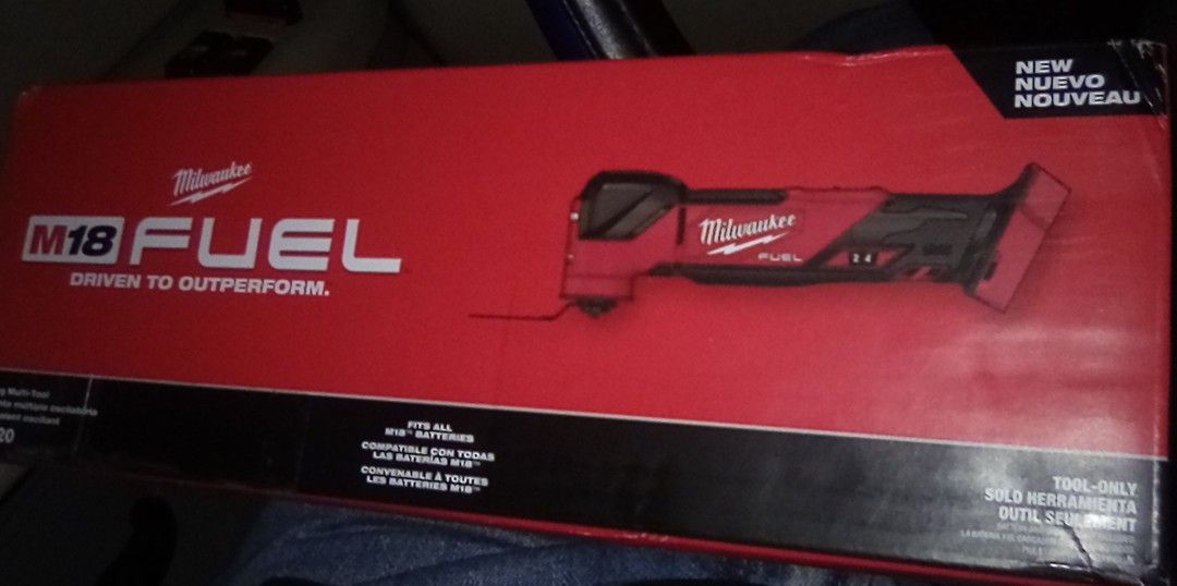 Milwaukee Oscillating Multi-Tool
