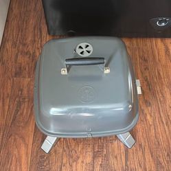 Pampered Chef Portable Electric Grill 