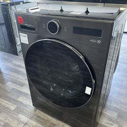 $100 Off + Free Delivery Drop Off Thru 8/17! LG ALL IN ONE WASHER DRYER COMBO @ $1399