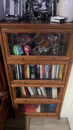 4 Glass door bookshelf