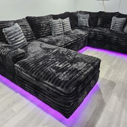 Super Especial De Navidad Sectional Negro Corduroy Con LED LIGHT DE $2299 A $1995