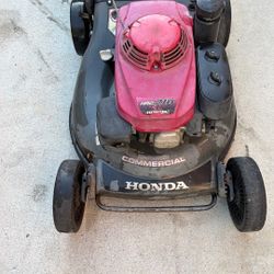 Lawnmower  Honda 216