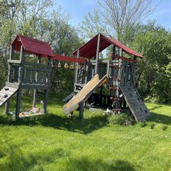 Rainbow Swing Playground Set