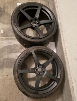 20" Staggered Deep Concave Wheels - 5x114.3 - (255/35 & 325/25)