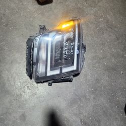2020 2021  Nissan  Titan  Right Headlight Part 