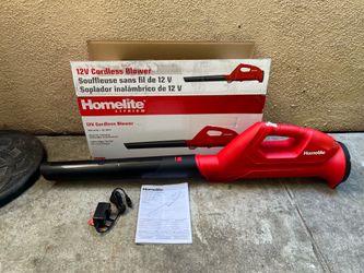 Homelite 12V Lithium 90 MPH 160 CFM Cordless Battery Blower with Internal 2.5 Ah Battery and Charger