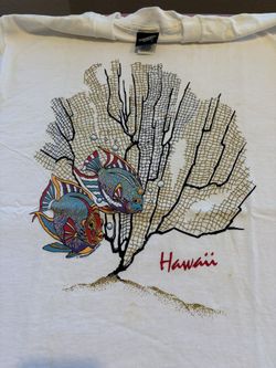Hawaii Man T-Shirt Size Large