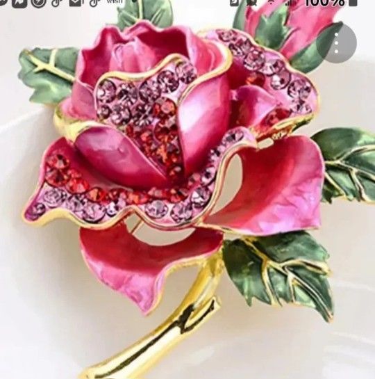 NEW ELEVATE YOUR STYLE UNIQUE LARGE ROSE BROOCH CASUALTO DRESS IMPRESS
