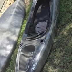 2 kayaks For $800