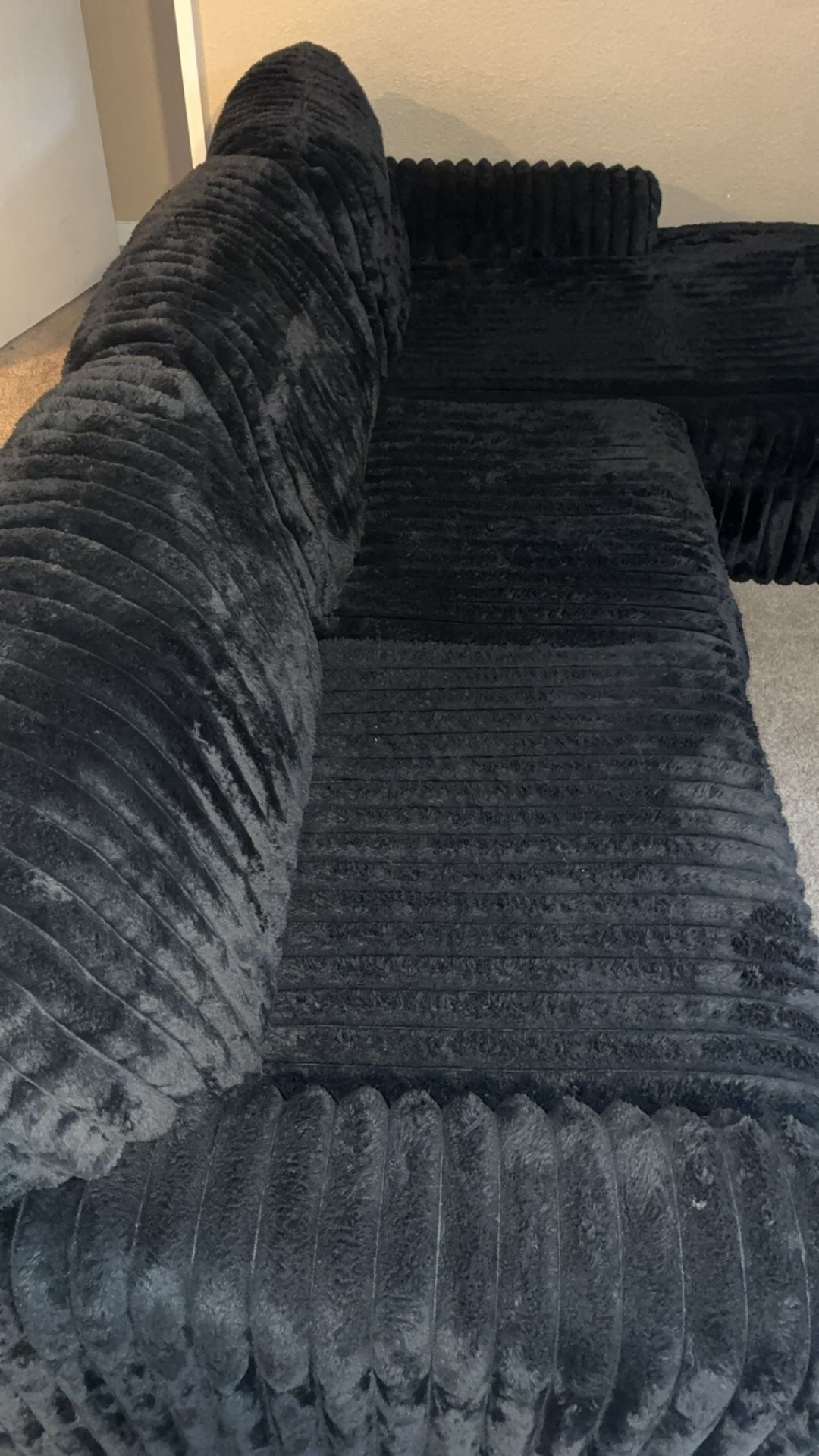 viral couch super comfy 