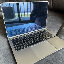 Apple MacBook Air