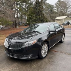 2014 Lincoln MKS