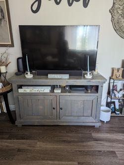 Tv Stand With Great Storage
