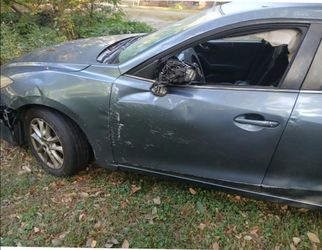 2016 Mazda 3 - CLEAN TITLE - Project Car