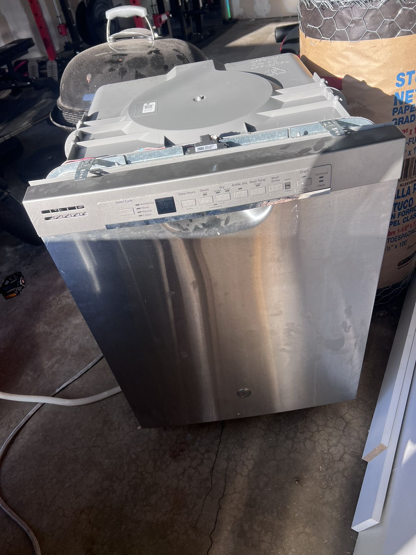 Dishwasher 