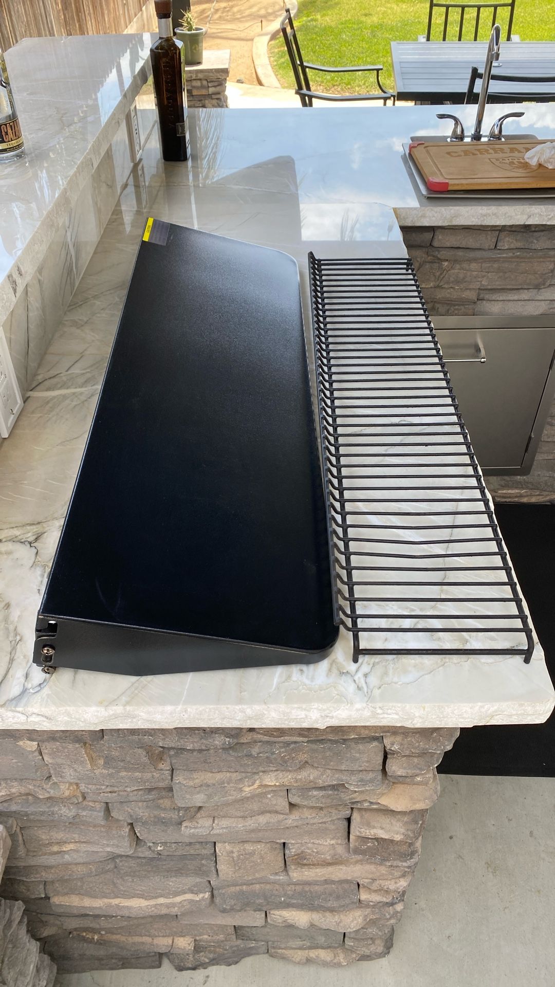 Bbq Trigger Table And Top Grill   Set Brand New