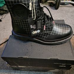 Dr Martens 