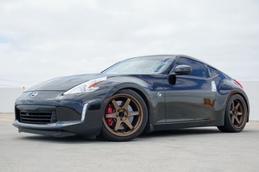 2017 Nissan 370z sport
