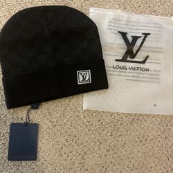 Louis V Beanie