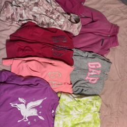 Girl Sweatshirts Small 
