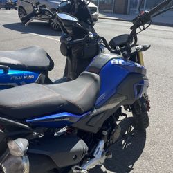 200 Cc Gas Motorcycle Scooters Moped 