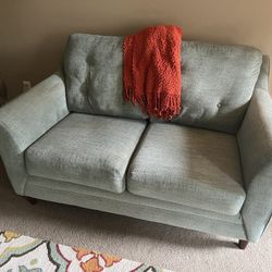 Love Seat 5ft by 3ft