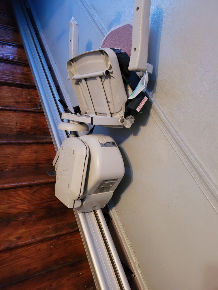 13 Step Indoor Stair Lift
