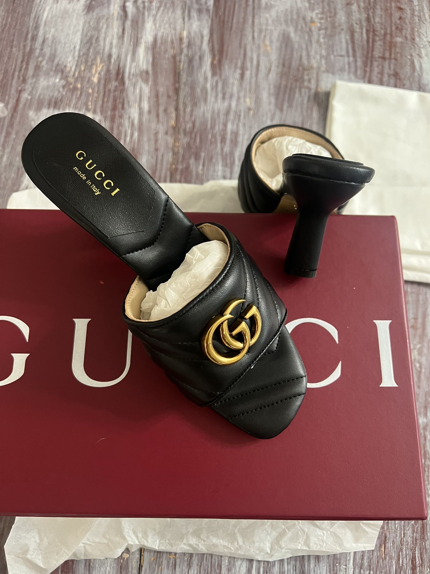 Women Heels Sz Fits 5.5 To 6