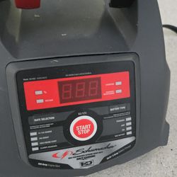 S humacher MODEL / MODELO: SC1281 Automatic Battery Charger/ Jumper starter