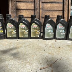 Seven Quarts Castrol Edge SAE 5W-40