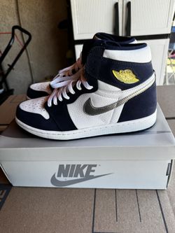 Jordan 1 high metallic navy  Size 10.5 used  