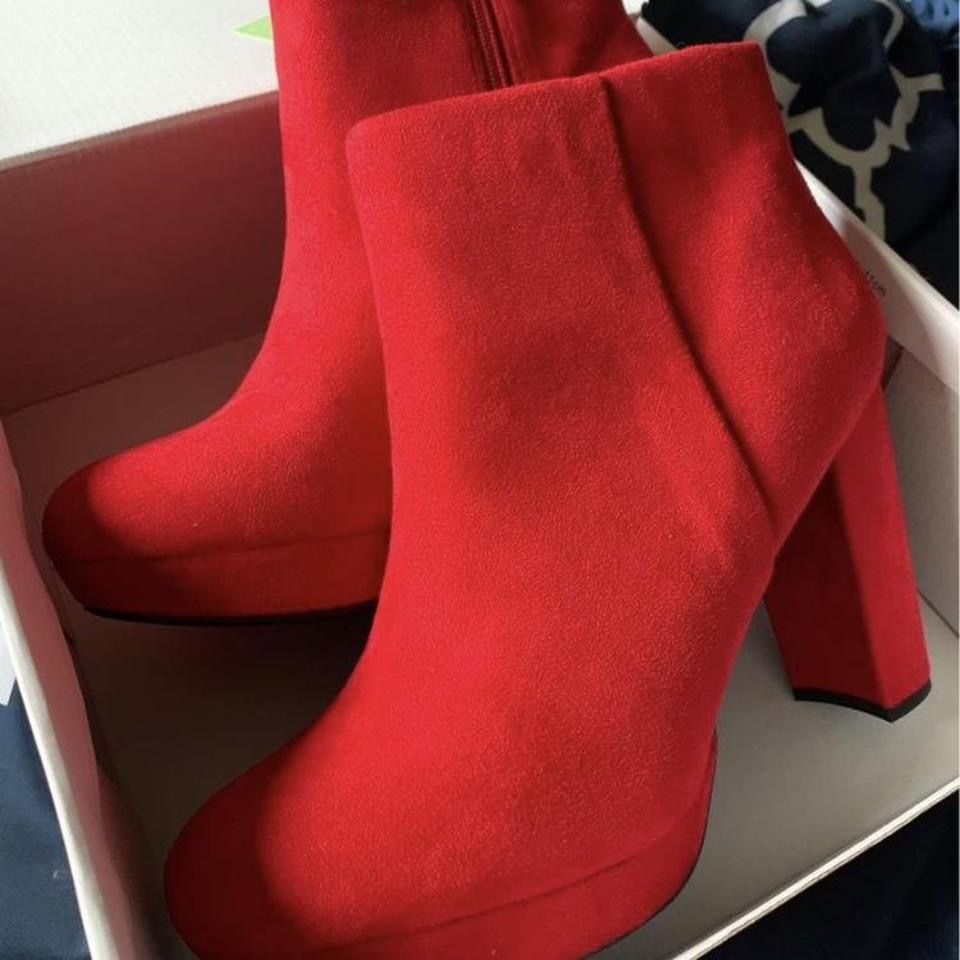 Dream Paris Red Ankle Boots/ Size: 9.5