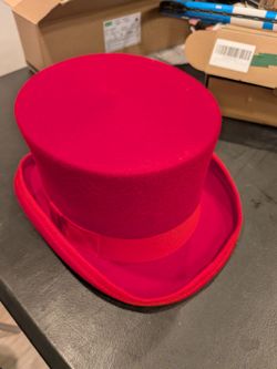 Red wool top hat