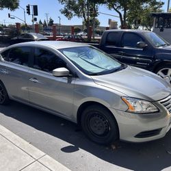 Nissan Sentra 2014